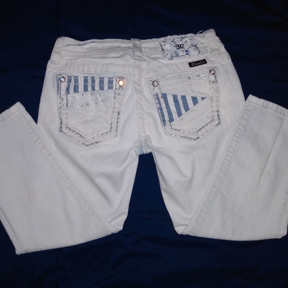 Miss Me Capri Size 26